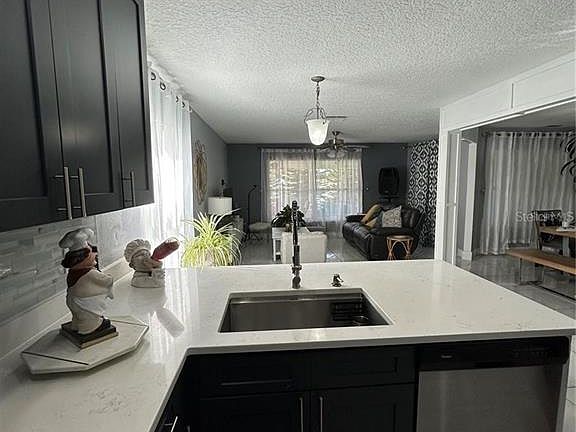 5th image of 1906 Sherbourne St
