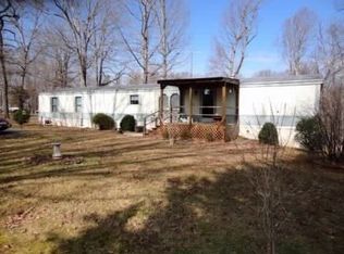 1038 Pawnee Rd, Bedford, VA 24523