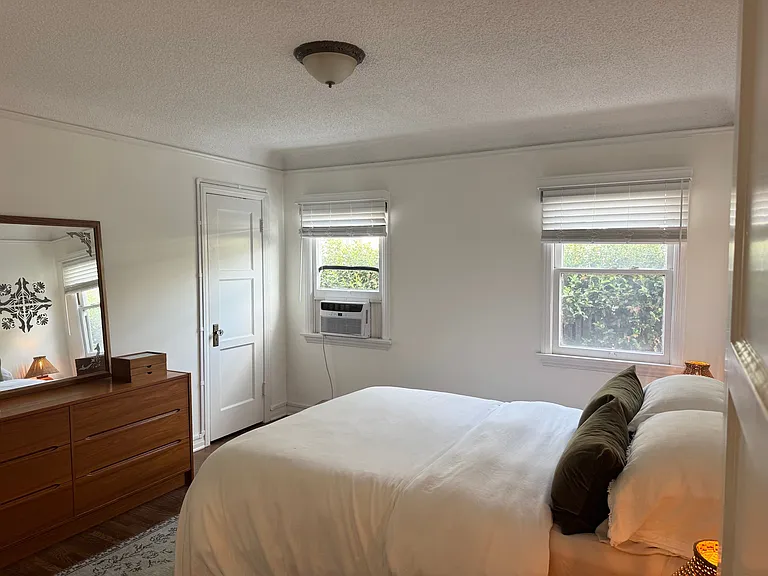 4120 Charles Ave — Photo 10