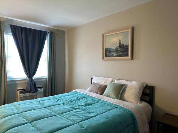 1338 W Wyomissing Ct APT F