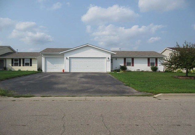 2nd image of 659 Mose Way