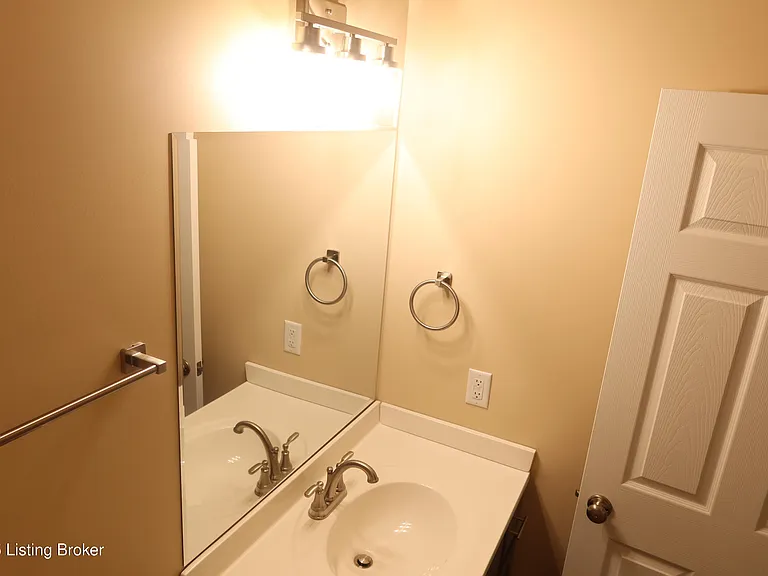 112 Peonia Rd — Photo 25