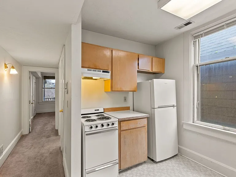 1608 W Main Ave — Photo 16