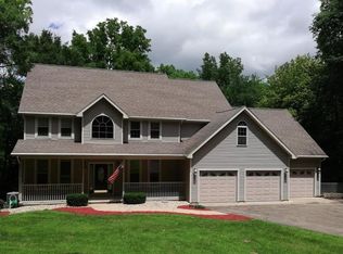 124 Arbor St, Oglesby, IL 61348