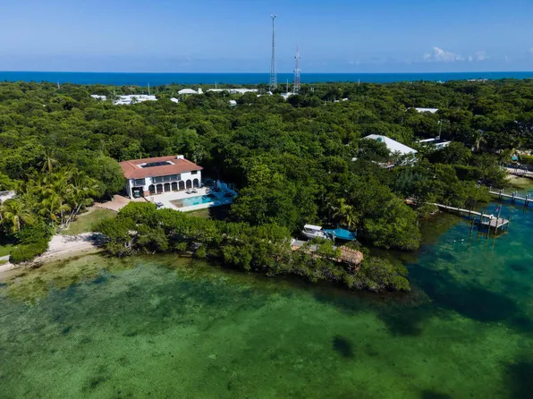350 Buttonwood Bight Ln, Plantation Key, FL 33036