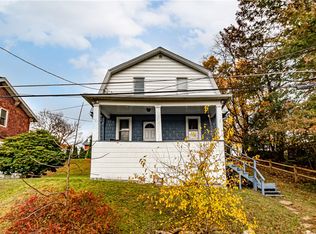 921 Chester St, Springdale, PA 15144