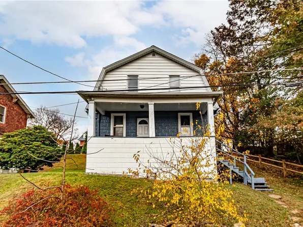 921 Chester St, Springdale, PA 15144