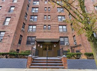 88-30 182nd Street #1H, Hollis, NY 11423