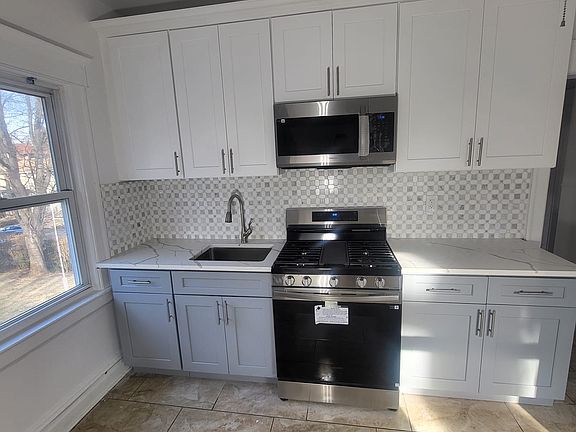 2nd image of 228 Claremont Ave Floor 2