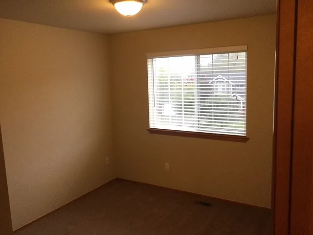 1640 24th Street Pl SE — Photo 11
