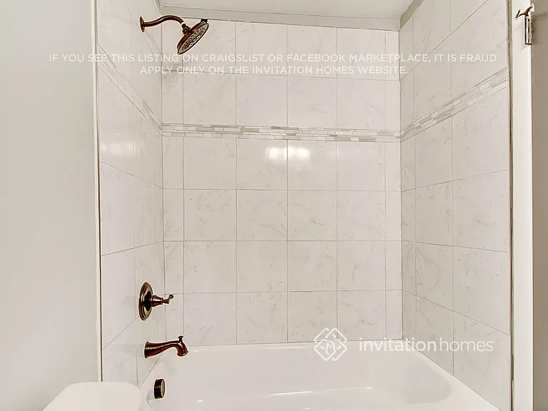 1100 Chatham Ln — Photo 23