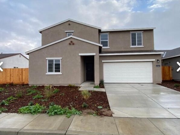 3218 Heather Dr