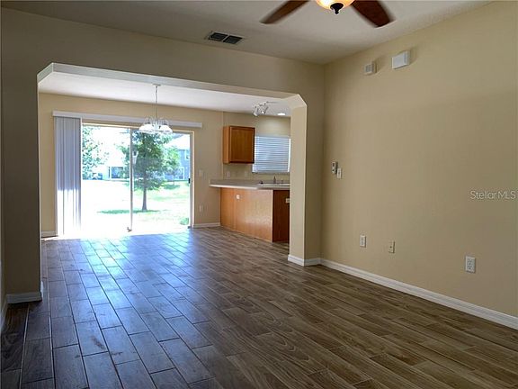 3rd image of 3033 Bear Oak Dr