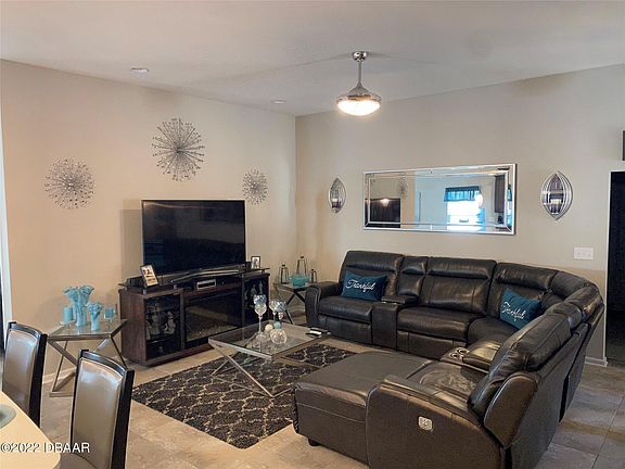 4th image of 4144 Fishingcreek Ln