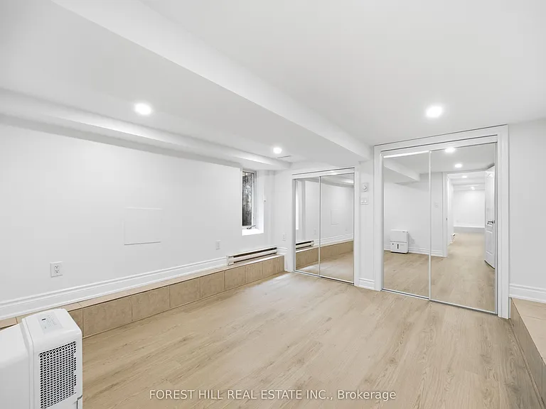 54 Gwynne Ave #BASEMENT — Photo 10