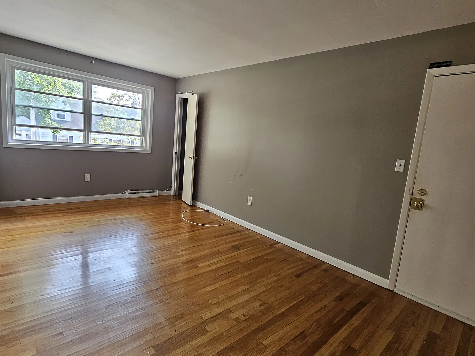 2 bed, $1,650 — Photo 4