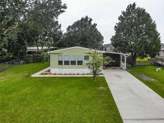 4th image of 1963 Bramblewood Dr