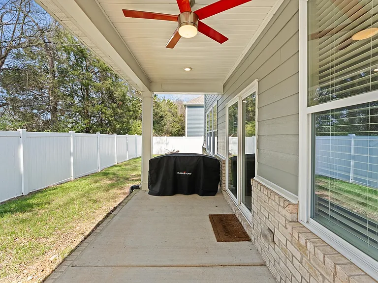 1615 Lannister Ave — Photo 31
