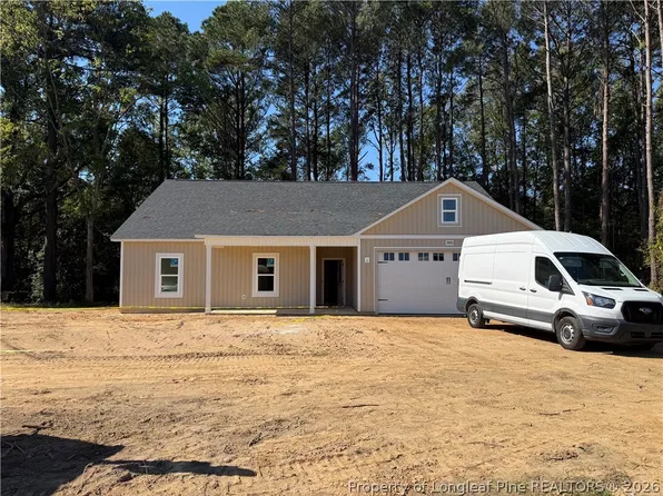 3015 Coleman Rd, Eastover, NC 28312