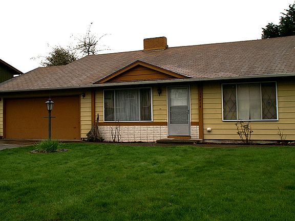 2nd image of 15414 11th Avenue Ct E