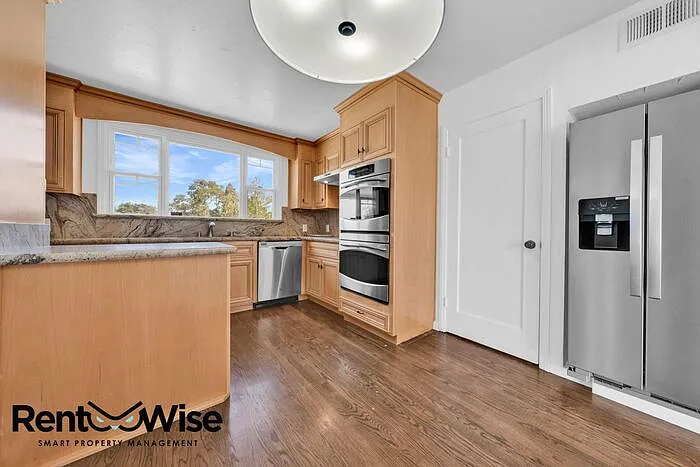 612 Barneson Ave — Photo 16
