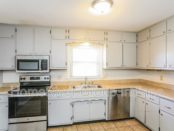5th image of 7628 Westmore Cir