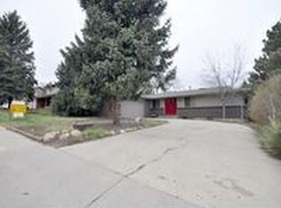 13493 W Virginia Dr, Lakewood, CO 80228