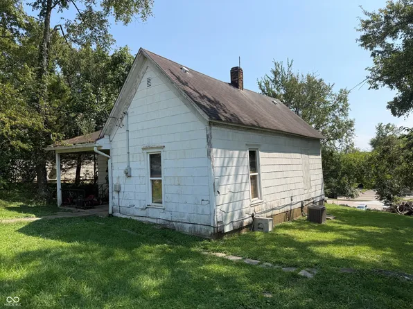 410 15th St, Bedford, IN 47421