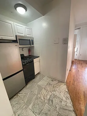 Rented by Best Apartments North Inc | media 16