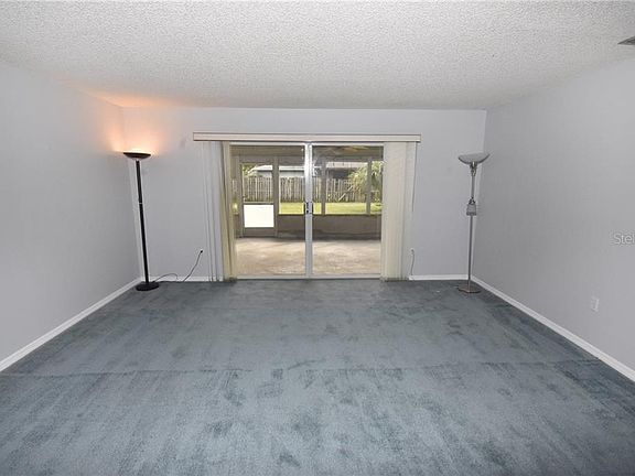 5th image of 2002 Country Meadows Pl