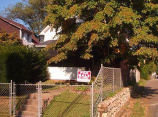 916 23rd St, Huntington, WV 25703