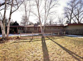 811 E Calumet Rd, Fox Pt, WI 53217