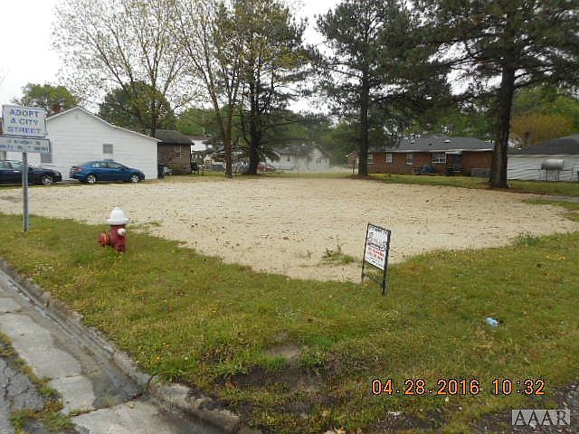 1st image of 800 Madison Street LOT 809