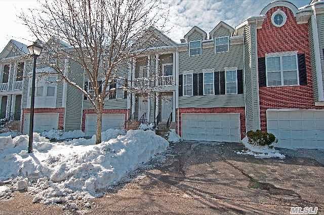 1st image of 127 Paddington Cir