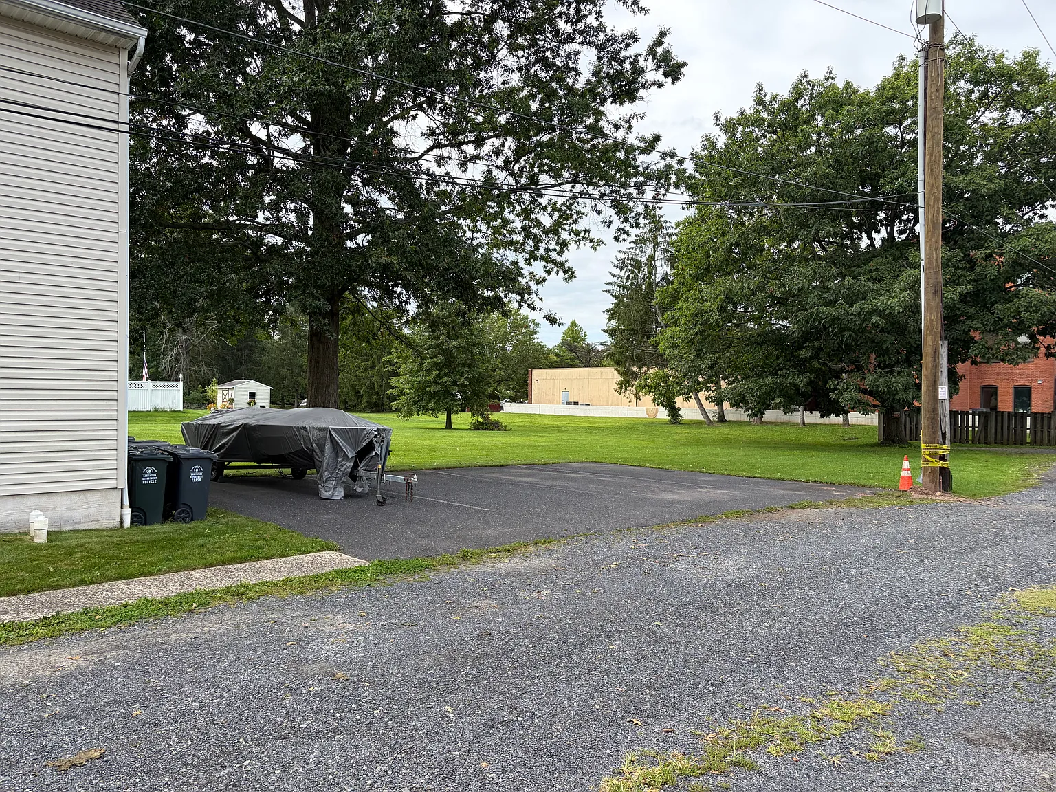 2 bed, 960 sqft, $2,150 — Photo 3