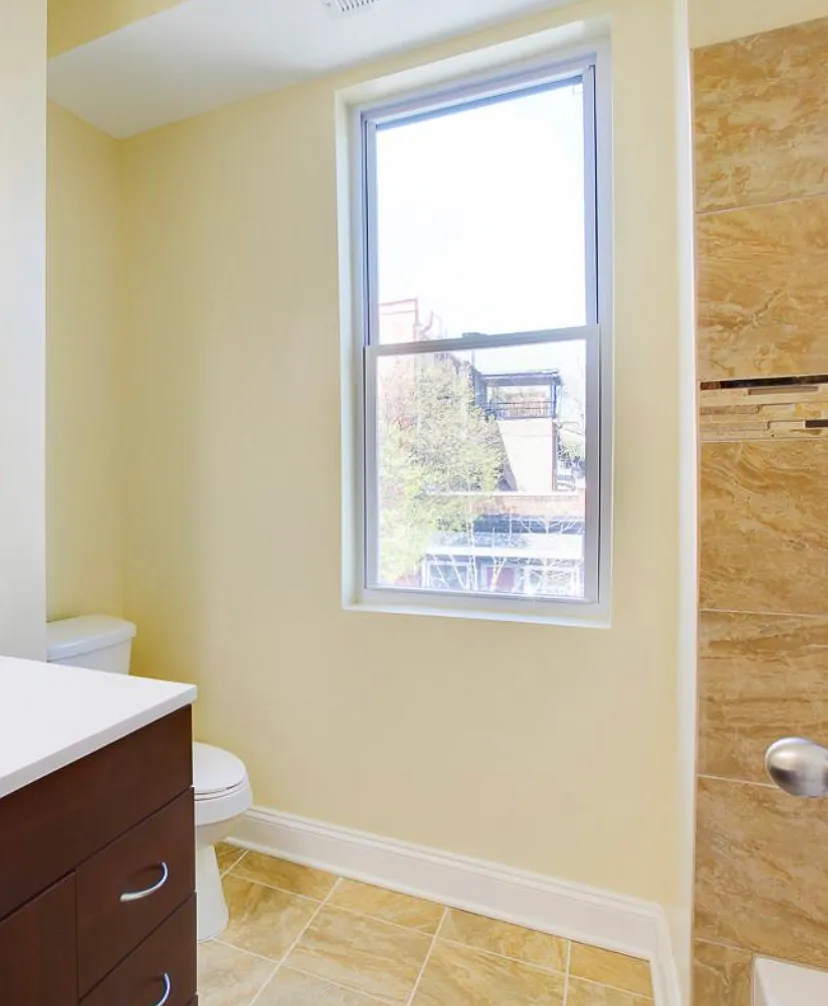 2325 Maryland Ave — Photo 4