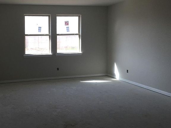4th image of 9447 Summer River Dr