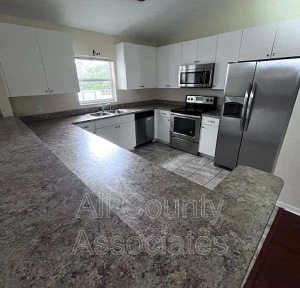 3707 Dothan Ave — Photo 3