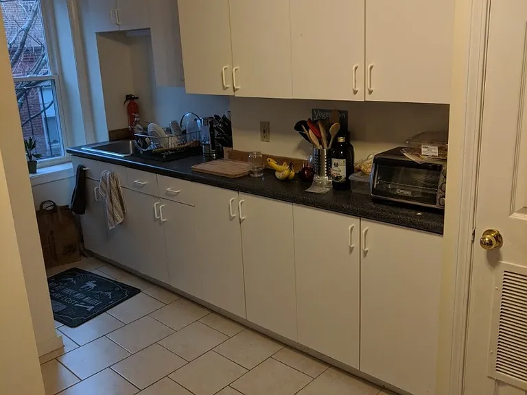 37 Cooper St #3F — Photo 3