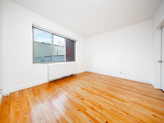 3rd image of 40-13 Broadway #2D