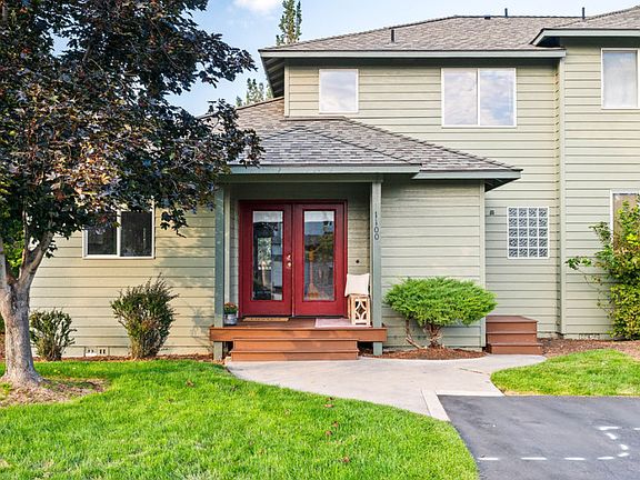 3rd image of 1100 Golden Pheasant Dr