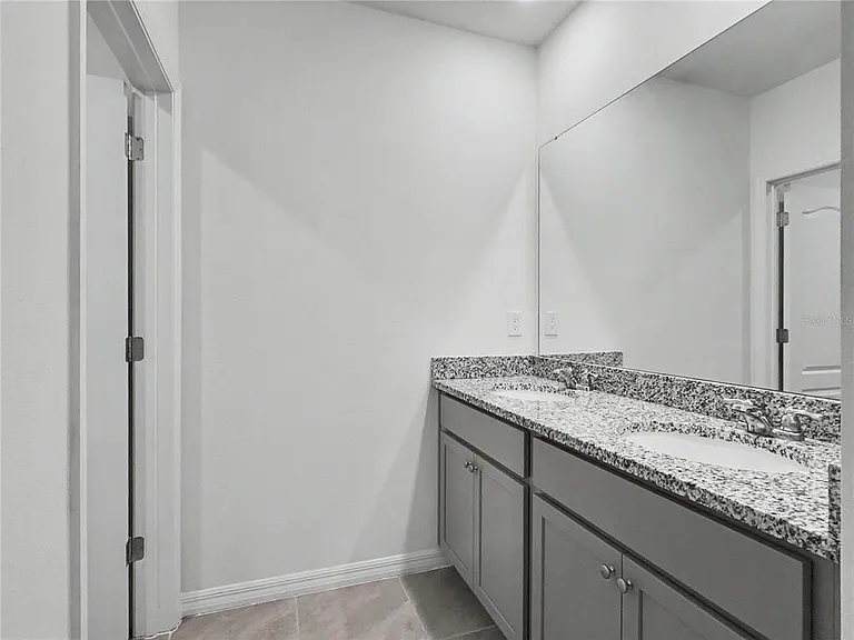 2085 Doe Run Dr — Photo 39