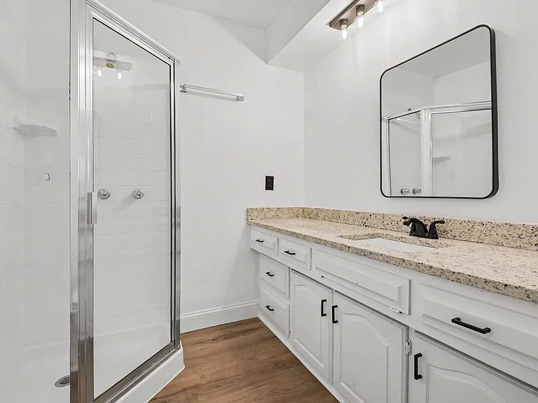 3407 Tipps Dr — Photo 19
