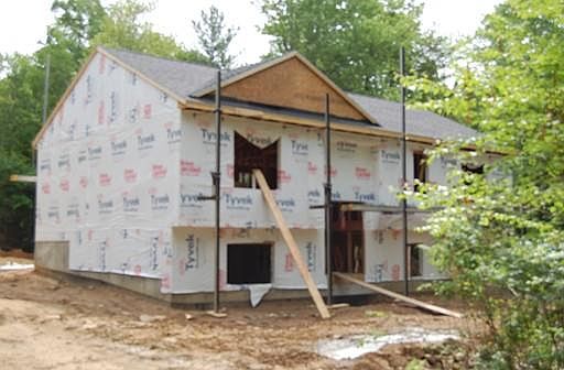 2nd image of 46 Mill Rd