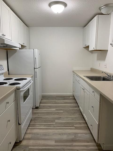 1st image of 2707 Lincoln Way #A16