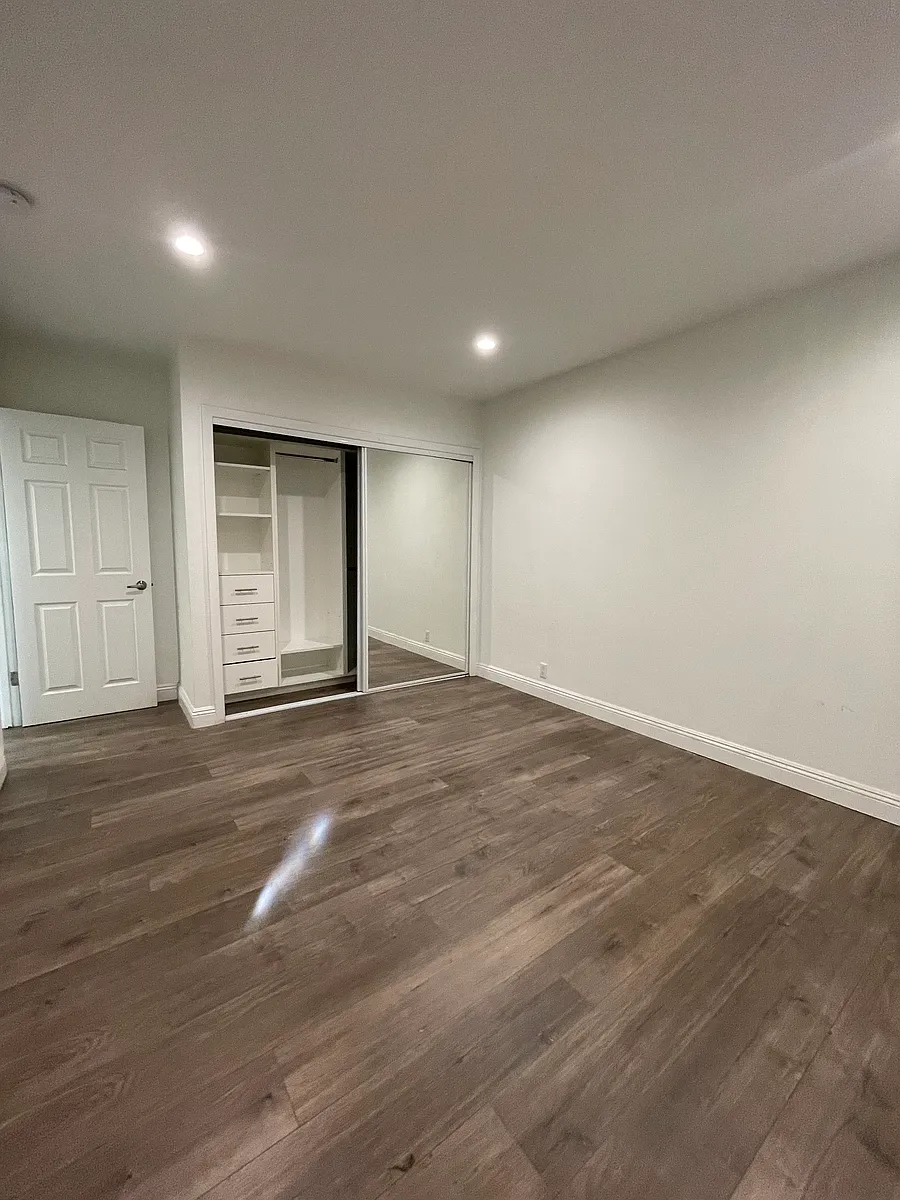 Building Photo - 255 N Union Ave #6