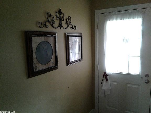4th image of 117 Oakland Hills Ter