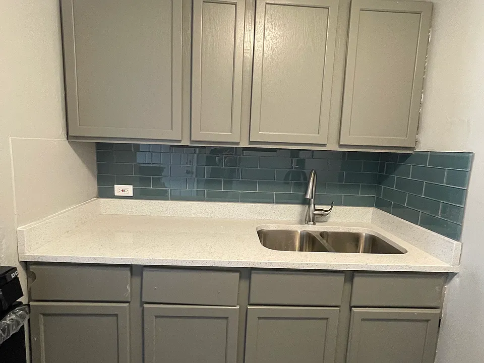 Kitchen 1