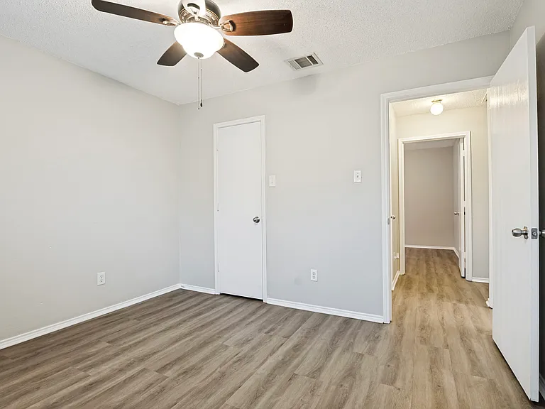 1715 Treasure Cay Dr — Photo 19