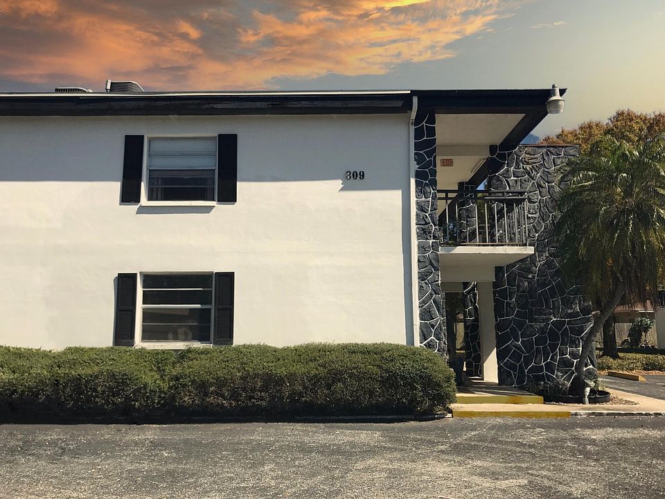 1st image of 4-309 S Arcturas Ave #4